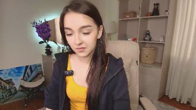 ElenorCerny Live Image