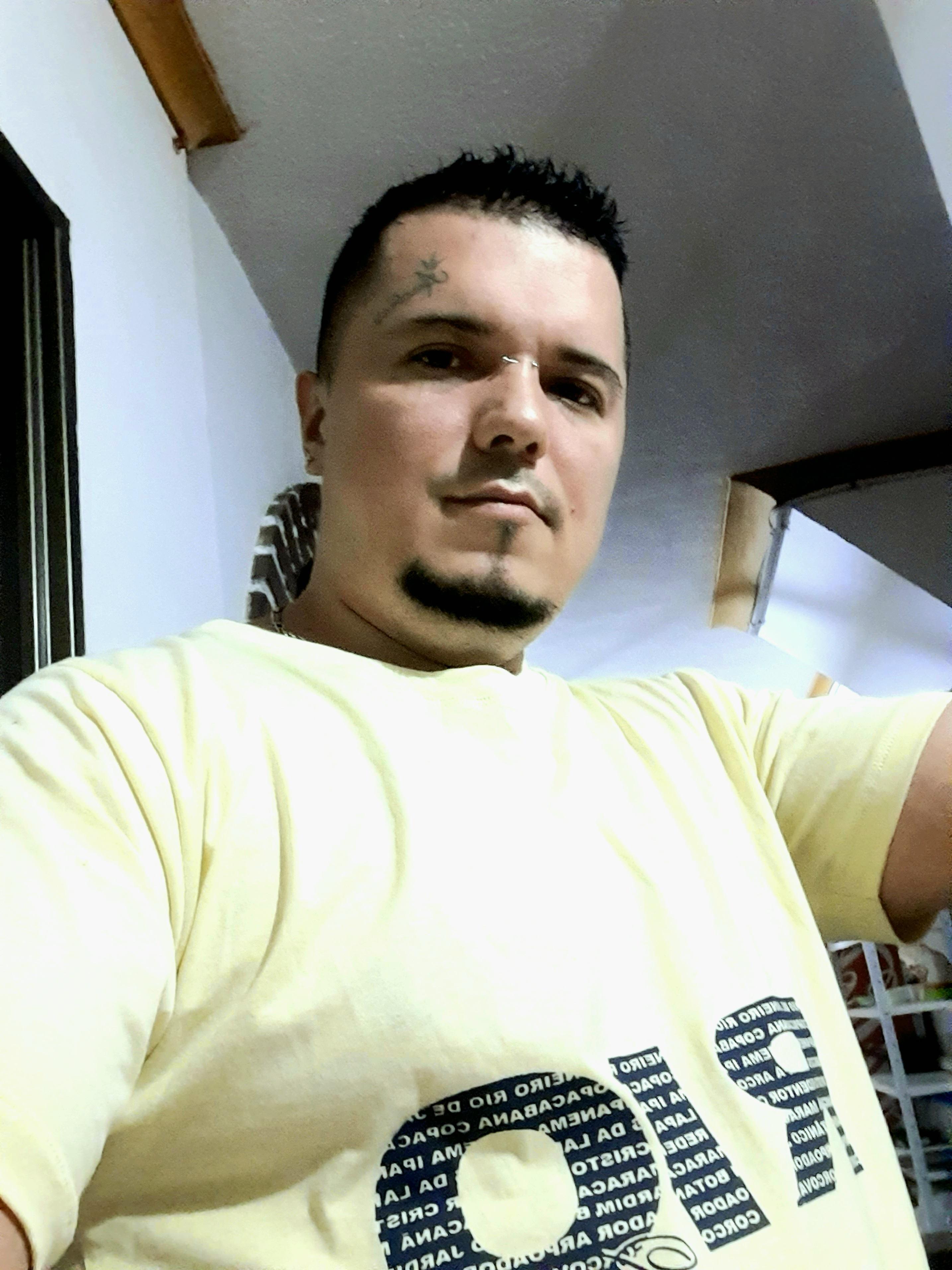 Larrywario Live Image