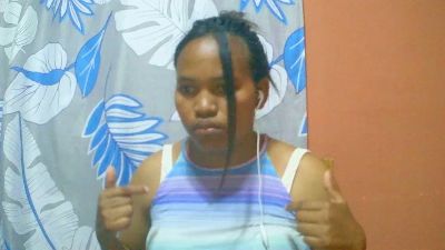 Laurena007 Live Image