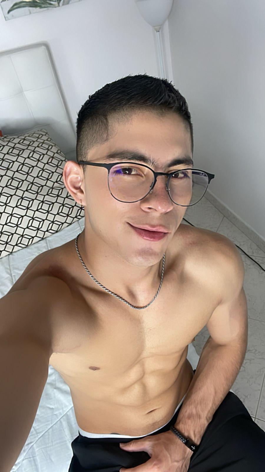 Matty_Adams__