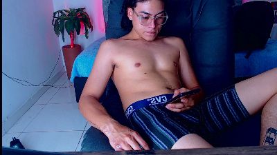 Sensual_Blade Live Image