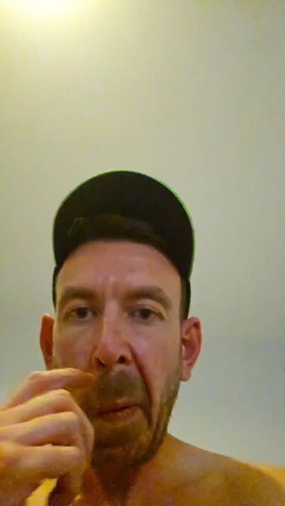 Vikingwarrior84 Live Image