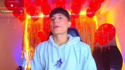 bryam_hot_19