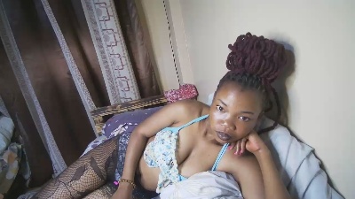 haileyswee_ Live Image