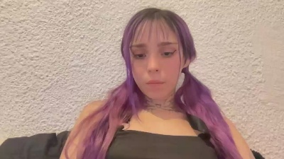 loleta_petite Live Image