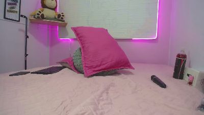 ALYNA_RUSH live from Colombia