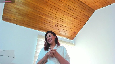 Abril_fostter live from Colombia