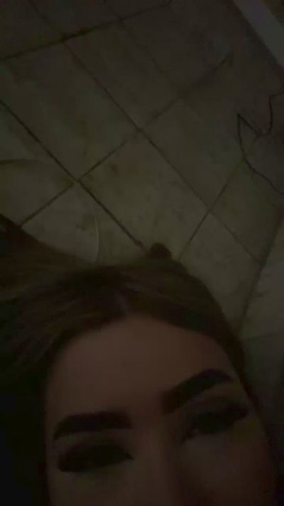 Akiraa_Sweet live from Colombia
