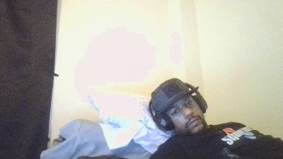 BoldlySavage live from United States