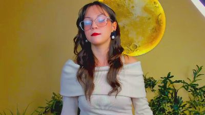 CharleenCalder live from United States