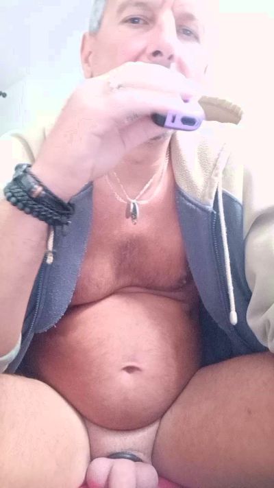 Daddy0076 live from Czechia
