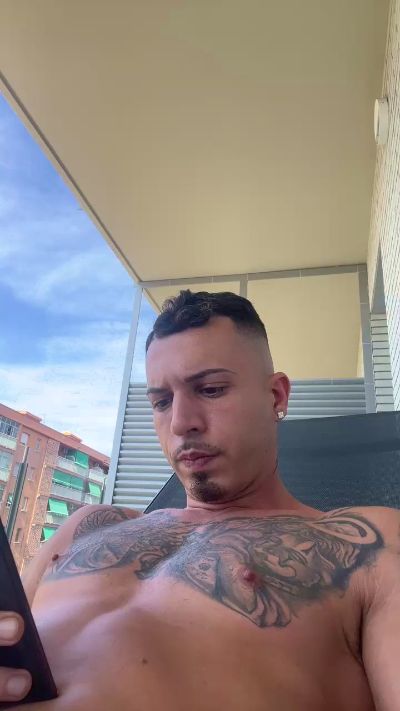 Dolarboy live from Spain
