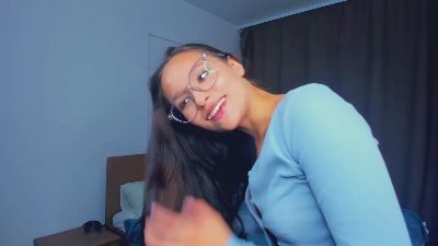 FloriaShortt live from United States