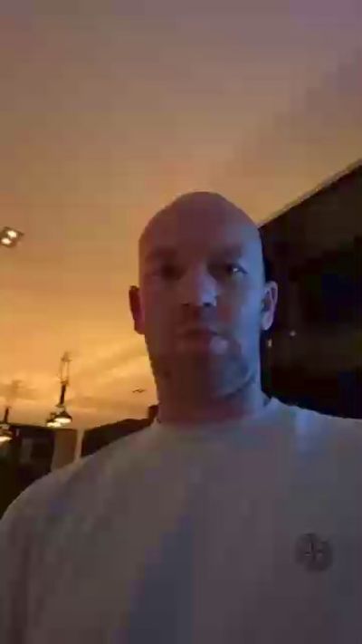Geilstel90 live from United Arab Emirates