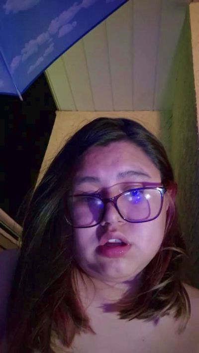 Haylee619 live from Canada