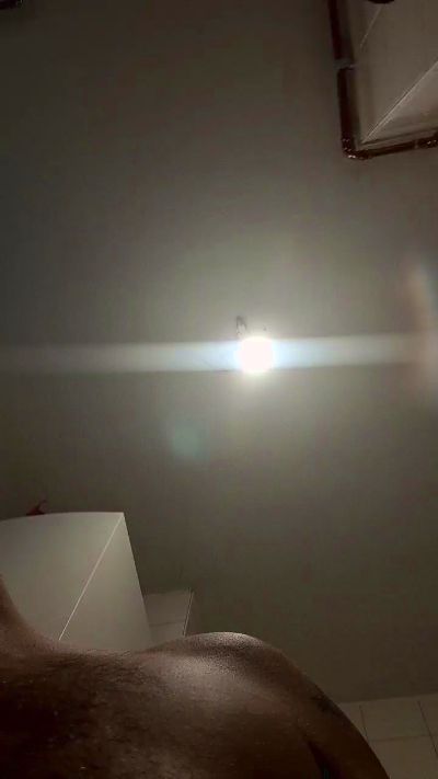 Hornybimale111 live from Belgium