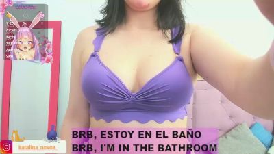 Hot_moonn live from Colombia
