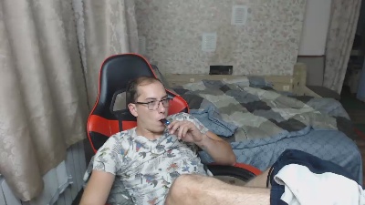 Jess_Nest live from Latvia