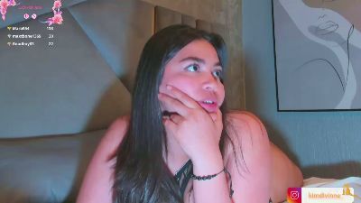 KimDevinne live from Colombia
