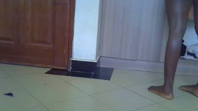 KimberleyW live from Kenya