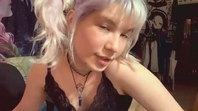 LanaBurling live from United States