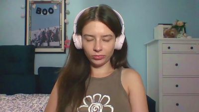 LariceSweetgirl live from Germany