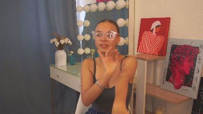 LennieLavallie live from France