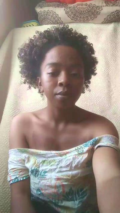 Lilly_cruz live from Madagascar