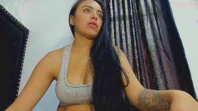 MaylinHarris_Rs live from United States