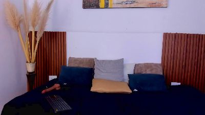Mirianna_ live from Colombia