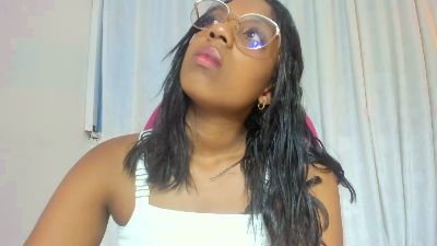 NATALI___ live from Colombia