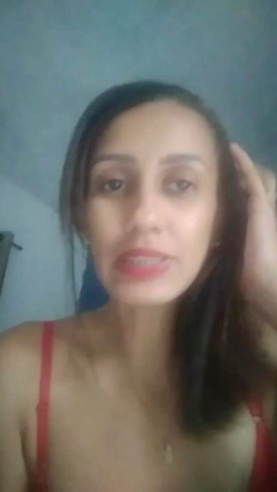 NicoleKissMe live from Brazil