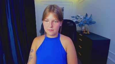 SaraMayere live from United States