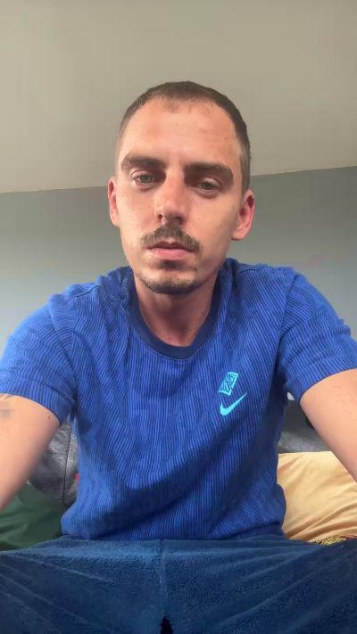 Shyboy2020 live from United Kingdom