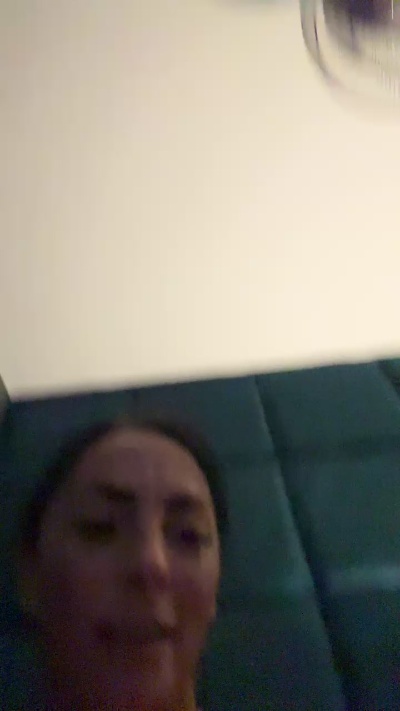 Skwild live from United Kingdom