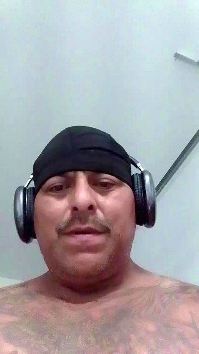 Smasher831 live from United States