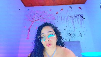 Sofiia_Diiaz live from Colombia