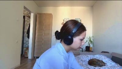 StefaniBuzzell live from Romania