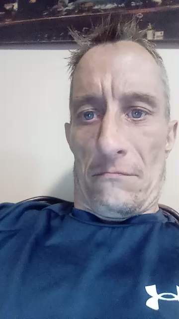 THESHU77 live from Canada