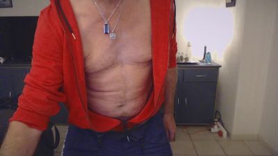Takyourme live from France