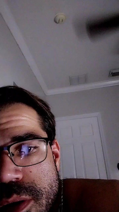 Tiko_cubanito34 live from United States