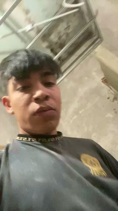 Tumacho5576 live from Argentina