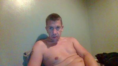 TwoForTheShow live from United Kingdom