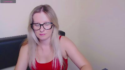 VanillaX_ live from United States