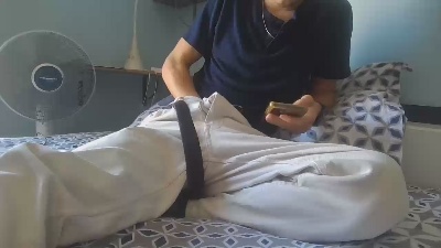 XLjeune92 live from France