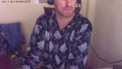 davidhv2022 live from Ecuador
