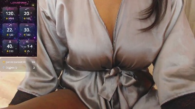 ebony_megan live from Colombia