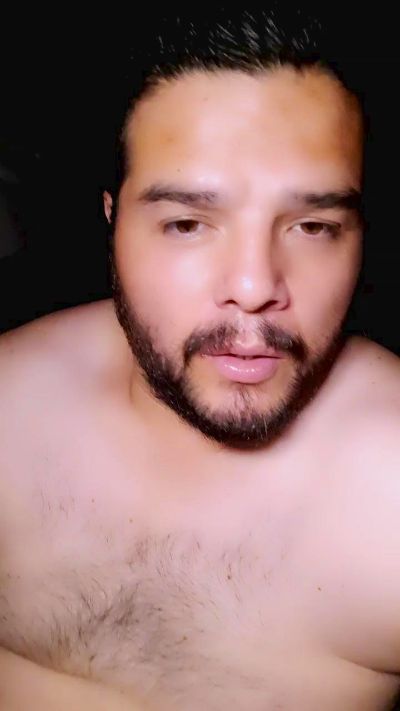 emmalove877 live from Mexico