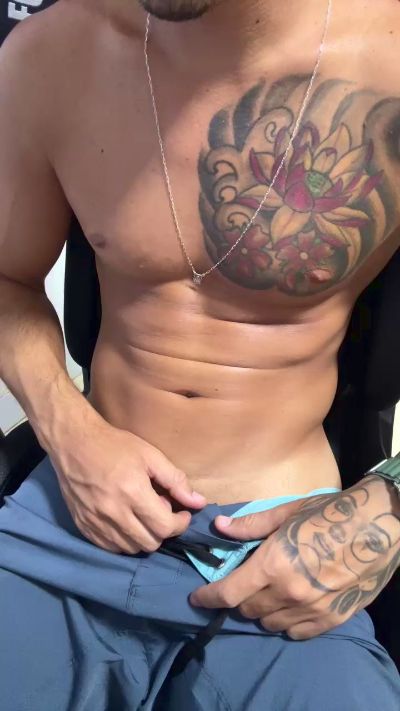 gato_dtado live from Brazil