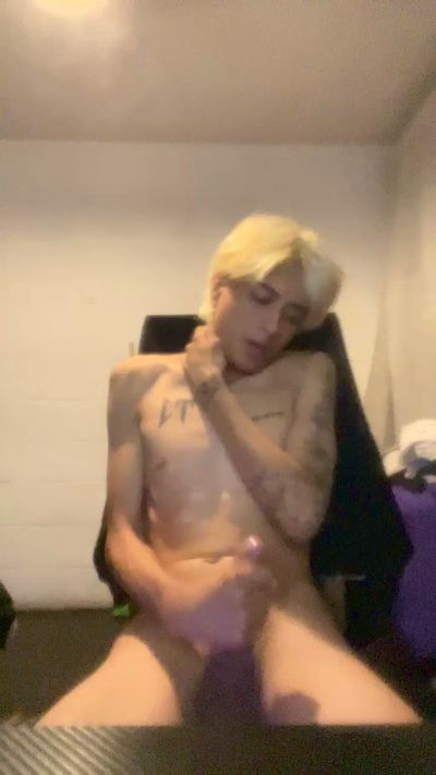 isdaaaank live from Mexico